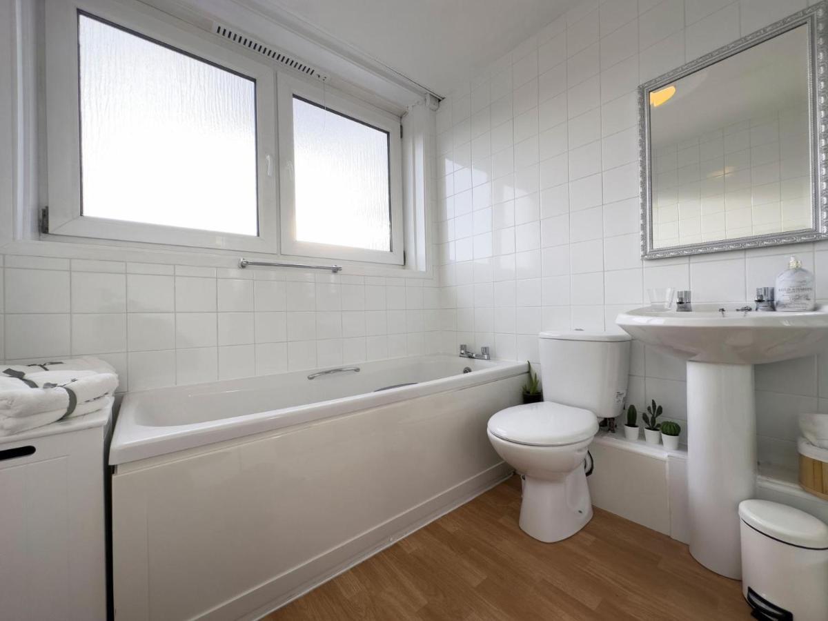 Scandi Style Apartment With Stunning Views Linlithgow Exterior foto